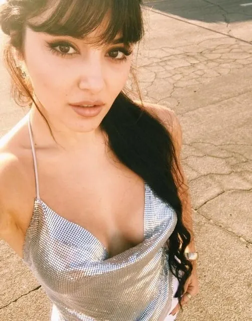 Giydiği kıyafet olay oldu - 9