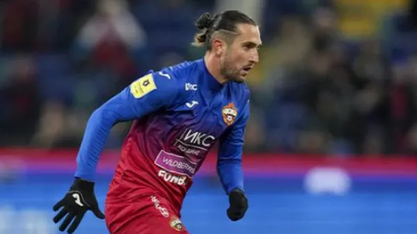 yusuf-yazici-rusyada-tarih-yazdi-rusyada-ilk-6-macinda-da-gol-atan-ilk-futbolcu-oldu-1649747615782.jpg Yusuf Yazıcı Rusya'da tarih yazdı! Rusya'da ilk 6 maçında da gol atan ilk futbolcu oldu-4