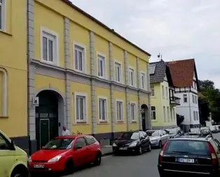 Almanya’da camiye çirkin saldırı