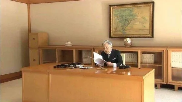 CHP'li Çat Belediye Başkanı'nın ihtişamlı odası-2