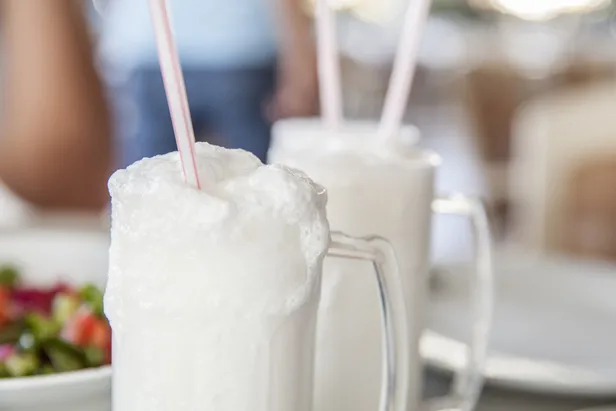 Ramazan boyunca her gün bir bardak ayran içerseniz... Bu faydasına inanamayacaksınız!-4