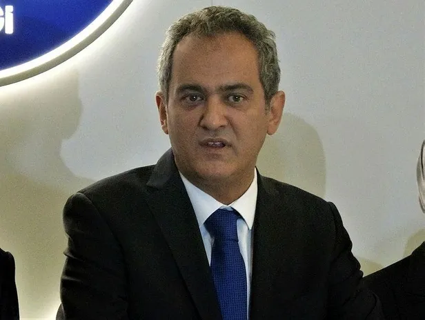 Milli Eğitim Bakanı Mahmut Özer: Aşılanmış ve antikor oluşturmuş öğretmen oranımız yüzde 90-2