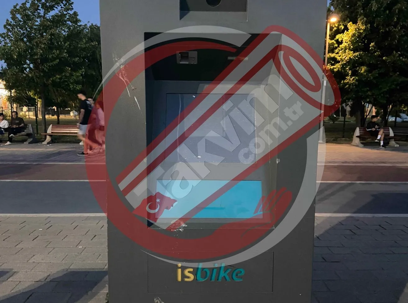 Takvim.com.tr rezaleti görüntüledi: Çırpıcı Parkı'ndan CHP'li Ekrem İmamoğlu'nun koltuk hırsının pis kokusu yükseliyor! - 22