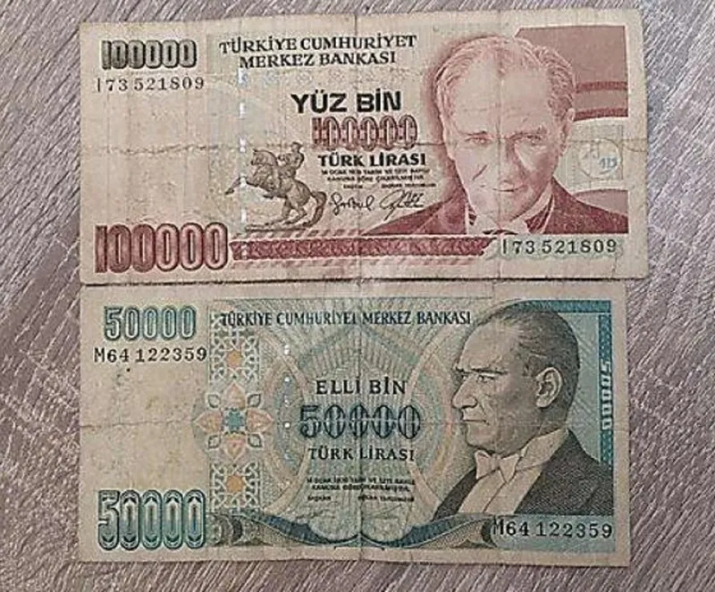 eski-50-bin-tllik-banknotu-bulan-voleyi-vurdu-sarraflar-bile-tirim-tirim-onu-ariyor-tanesi-25000-tl-1711810040982.jpg Sarraflar bile tırım tırım onu arıyor! Eski 50 bin TL'lik banknotu bulan voleyi vurdu! Tanesi 25.000 TL...-5