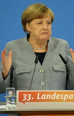 Merkel 4 gün içinde çark etti