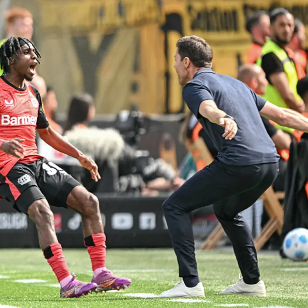 Frimpong özel uçakla Liverpool’da