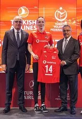 İmzalar atıldı: THY, Türkiye Voleybol Federasyonunun sponsoru oldu
