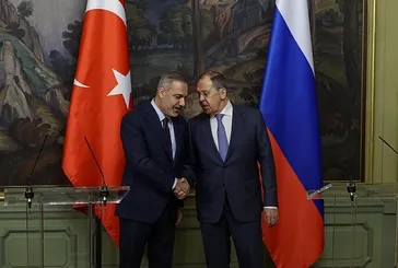 Türkiye ile Rusya arasında kritik temas! Bakan Fidan mevkidaşı Lavrov ile görüştü