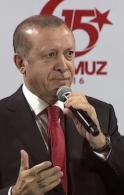 Erdoğan: Önce bu hainlerin kafasını kopartacağız