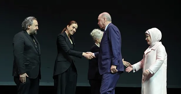 Başkan Erdoğan da galada: Necip Fazıl Kısakürek'in ölümsüz eseri Bir Adam Yaratmak beyaz perdeye taşındı