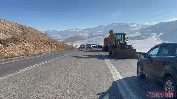 SON DAKİKA! Afyonkarahisar'da yolcu otobüsü devrildi! Çok sayıda ölü ve yaralı var! Valilikten açıklama - 13