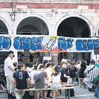 Venedik’te düğün isyanı