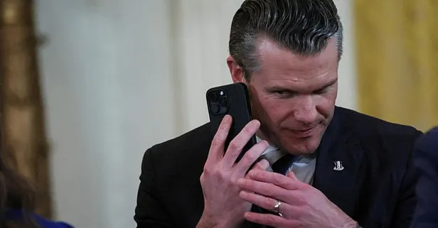 Beyaz Saray’da skandal ifşa! Bakan gazeteciyi ekledi sohbet grubunda savaş planını paylaştı sorumluluğu Walz üstlendi