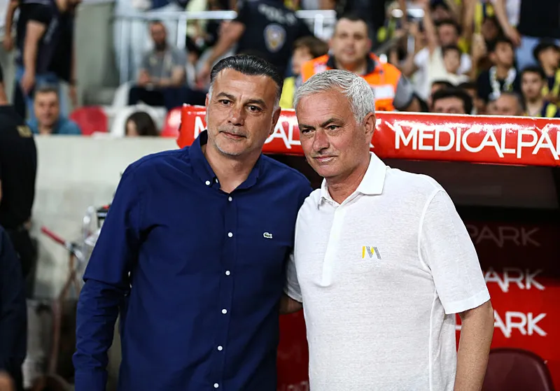 Fenerbahçe'ye 1.90'lık forvet! Transfer için sözleşmesi hazır - 8