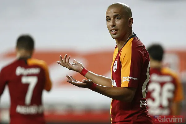 İlk Düdüğü Bekledi Belhanda Başta Olmak Üzere Terim'in Yedek Bıraktığı Tüm İsimler Isınmaya Çıkarken, Cezayirli Futbolcunun Soyunma Odasında 90 Dakikayı...