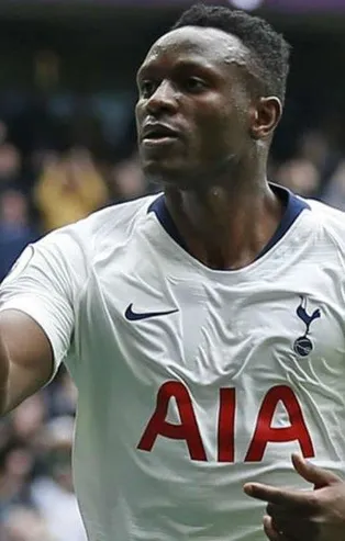 Aslan'ın hedefinde 4 yıldız! 6 ve 8 numara sorununu çözmek isteyen Galatasaray yoğun mesaide