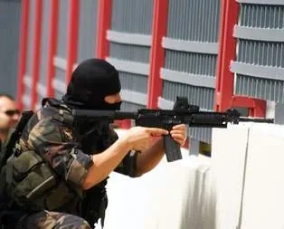 Tunceli’de teröristlerden roketatarlı saldırı