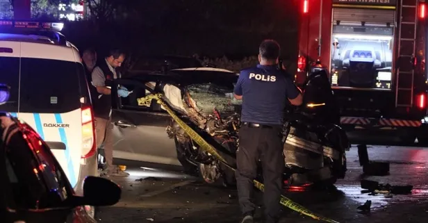 Yarışan iki otomobilin neden olduğu kazada anne öldü, bebek yaralı