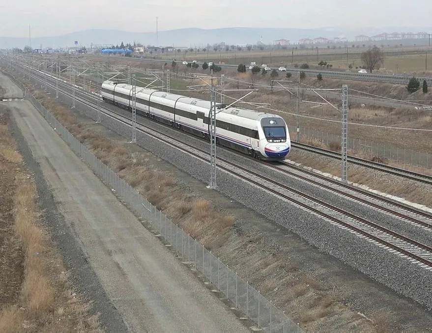 O iki il arasında YHT müjdesi: Süre 10 saat kısalıyor