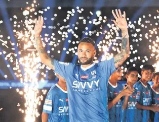 Neymar Santos’a gidiyor