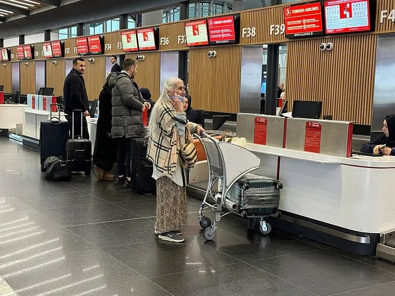 İstanbul Havalimanı'nda kalan İranlı akademisyen Dr. Shiva Kaviani Silivri Geri Gönderme Merkezi'ne yerleştirildi-4