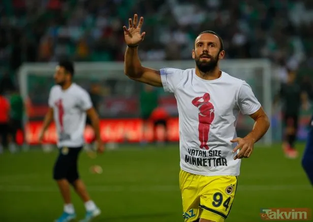 Fenerbahçeli futbolculardan Mehmetçik'e destek
