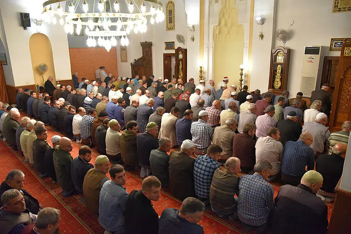 1-aralik-cuma-hutbesi-diyanet-cuma-hutbesi-konusu-ne-filistin-icin-toplu-dua-saat-kacta-okunacak-90-bin-camide-1701405303363.jpg 1 ARALIK CUMA HUTBESİ || Diyanet Cuma hutbesi konusu ne? Filistin için toplu dua saat kaçta okunacak? Dua metni...-6