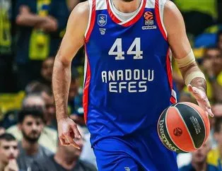 Anadolu Efes, Alba önünde