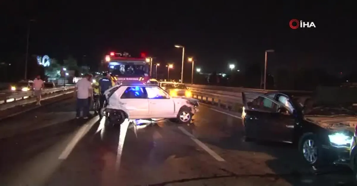 Avcılar'da aynı yerde iki zincirleme kaza: 3 yaralı