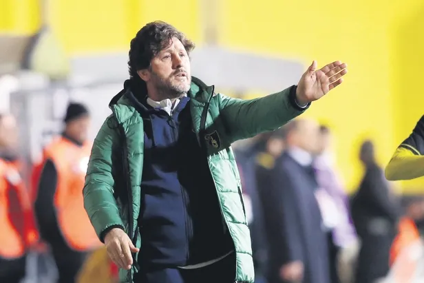 ertugrul-dogan-trabzonspor-baskanlik-icin-kollari-sivadi-1678840740049.jpeg Ertuğrul Doğan, Trabzonspor başkanlık için kolları sıvadı!-4