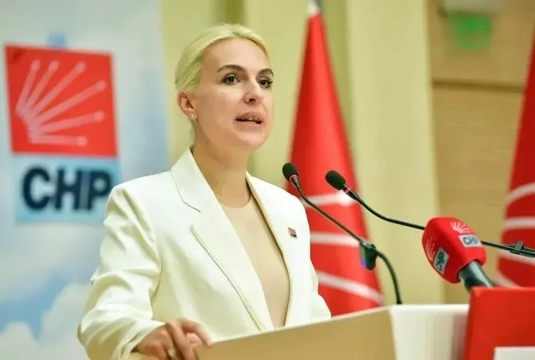 Kadın Kolları Kurultayı’nda fişleme!