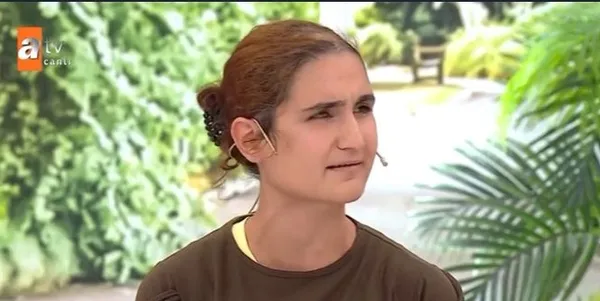 esra-erolda-buyuk-itiraf-gizem-yangoz-kadin-tuccari-iddialarina-yanit-verdi-esi-hakkinda-soyledikleriyle-saskina-cevirdi-1632414521622.jpg Esra Erol’da büyük itiraf! Gizem Yangöz ‘kadın tüccarı’ iddialarına yanıt verdi eşi hakkında söyledikleriyle şaşkına çevirdi-5