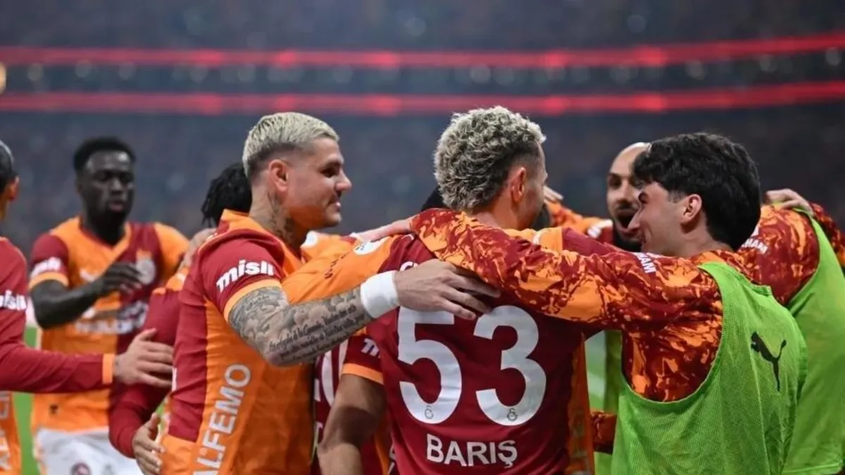 Galatasaray'da Barış Alper sürprizi!