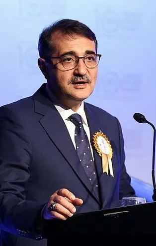 Bakan  Fatih Dönmez: "Türkiye yenilenebilir enerjide merkez olacak"