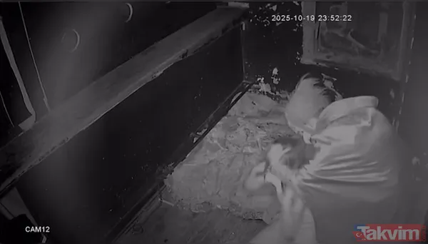 Genç kadının zor anları kamerada! Taksim’de korku evine girdi başına gelmeyen kalmadı - 5