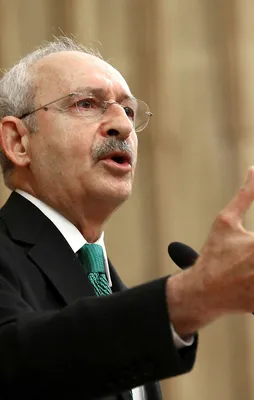 Bay Kemal'den hazine arazisine çökenlere tapu sözü!