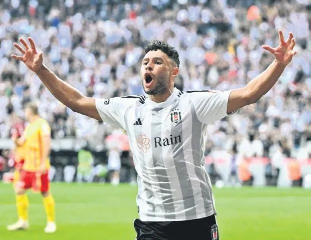 Kartal’da yaprak dökümü