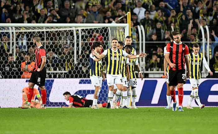 uefa-konferans-ligi-play-off-kura-cekimi-ne-zaman-hangi-kanalda-fenerbahcenin-rakibi-kim-oldu-son-16ya-kalan-t-1702624300077.jpg UEFA Konferans Ligi Play-Off kura çekimi ne zaman? Fenerbahçe'nin rakibi kim oldu? Son 16'ya kalan takımlar hangileri? FB Avrupa Ligi puan durumu!-2