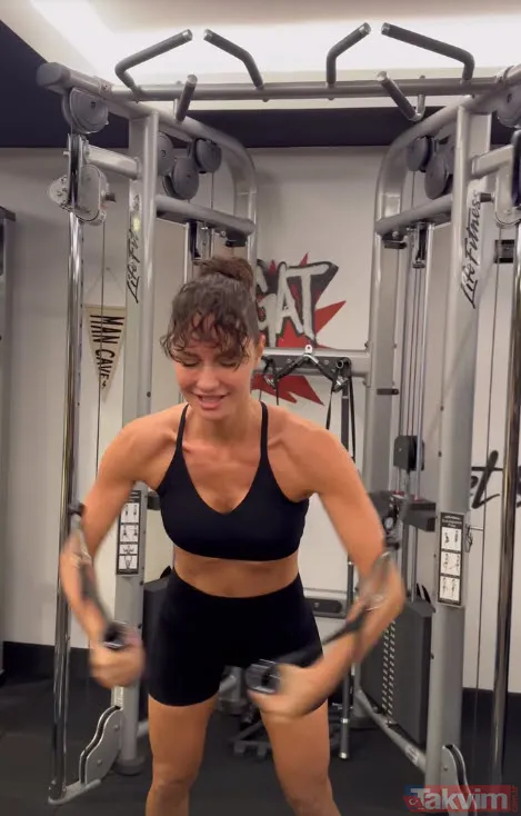 Yasemin Özilhan'in 3 beyazlı akşam yemeği sosyal medyanın diline düştü "Böyle yan yana da görünce ne bileyim..." - 13