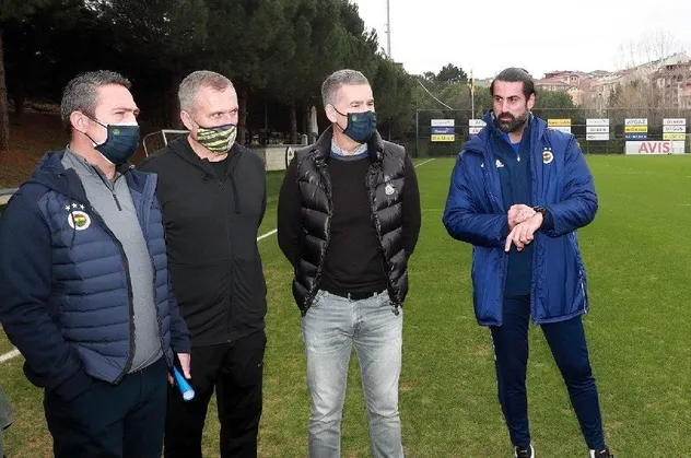 Derbi öncesi Samandıra'ya çıkarma! Fenerbahçe yönetiminden futbolculara destek