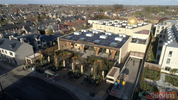 Avrupa'da bir ilk! İngiltere'deki Cambridge Camisi Başkan Erdoğan katılımıyla açıldı - 50