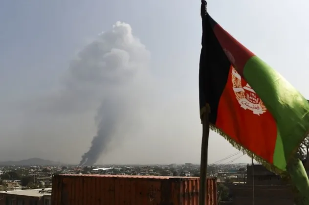 Afganistan'da 12 polis öldürüldü