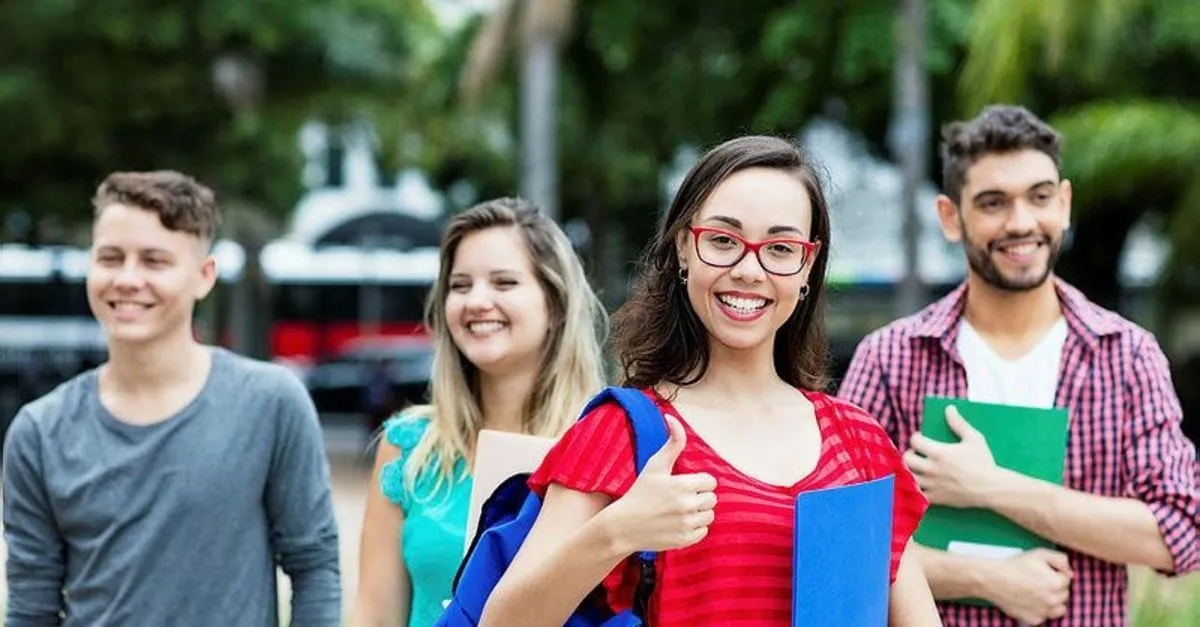 Universite Ogrencilerine Maas Gibi Burs Destegi Takvim