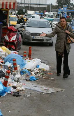 CHP'li belediye çöpleri toplamıyor