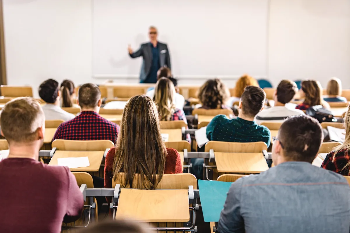 tercihlerde-bolume-mi-yoksa-universiteye-mi-dikkat-edilmeli-1785543410925.jpg YKS tercih rehberi: Bölüme mi yoksa üniversiteye mi dikkat edilmeli? Öğrencilere kritik uyarılar-2