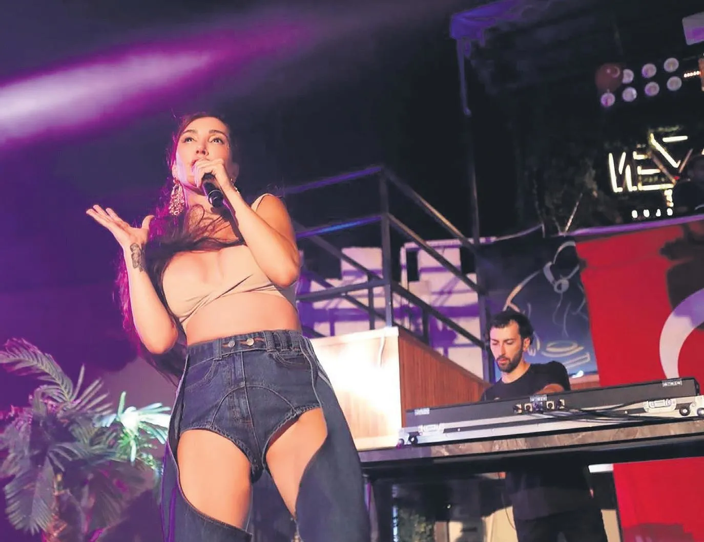 Kraliçe oldu Trileçe!