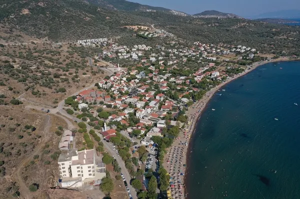 İzmir'de sürekli su kesintisi uygulanan Dikili'de vatandaşlar çözüm bekliyor-12