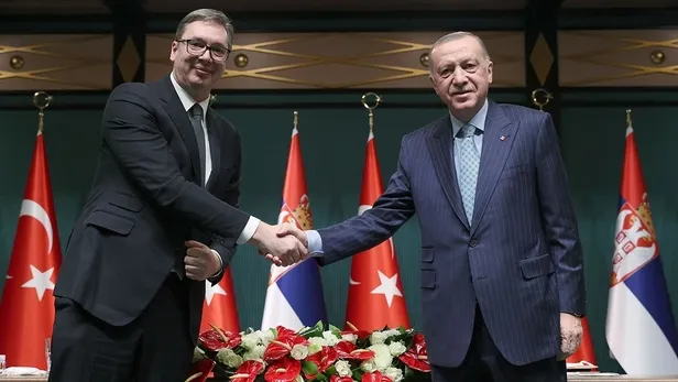 son-dakika-baskan-recep-tayyip-erdogandan-pes-pese-kritik-temaslar-1649098616659.jpeg Son dakika: Başkan Recep Tayyip Erdoğan'dan peş peşe kritik temaslar-3