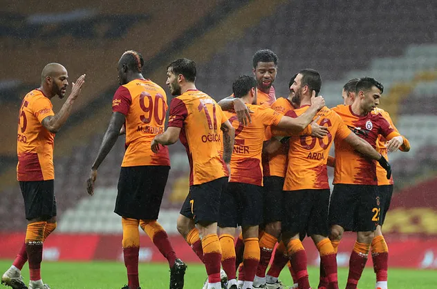 İstatistikler şampiyonu belirledi! Galatasaray, Fenerbahçe, Beşiktaş, Trabzonspor... Kim şampiyon olacak?