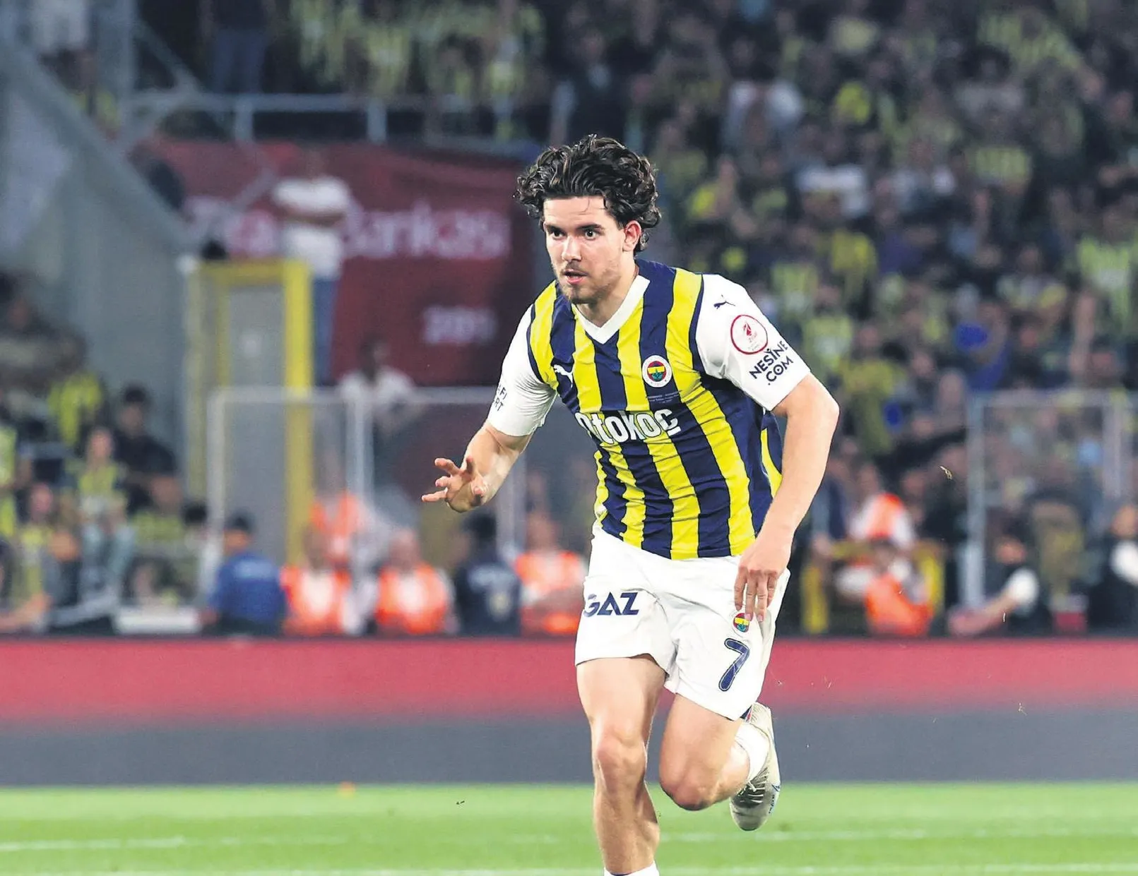 Devlerin gözü onda